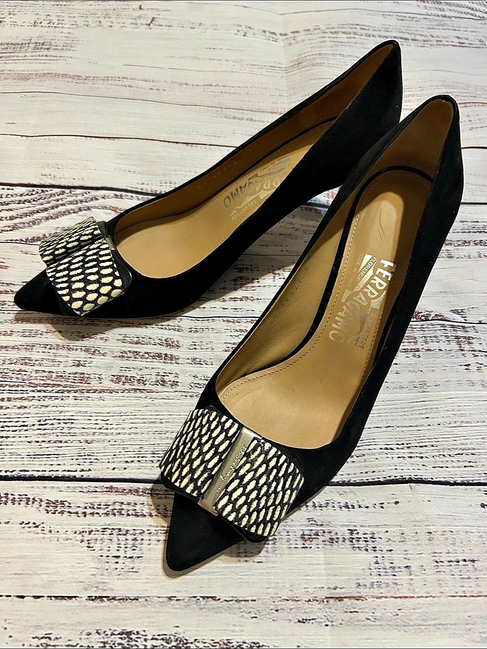 Salvatore Ferragamo Black Suede Python Embossed Leather Bow Pointed Heels US 7.5